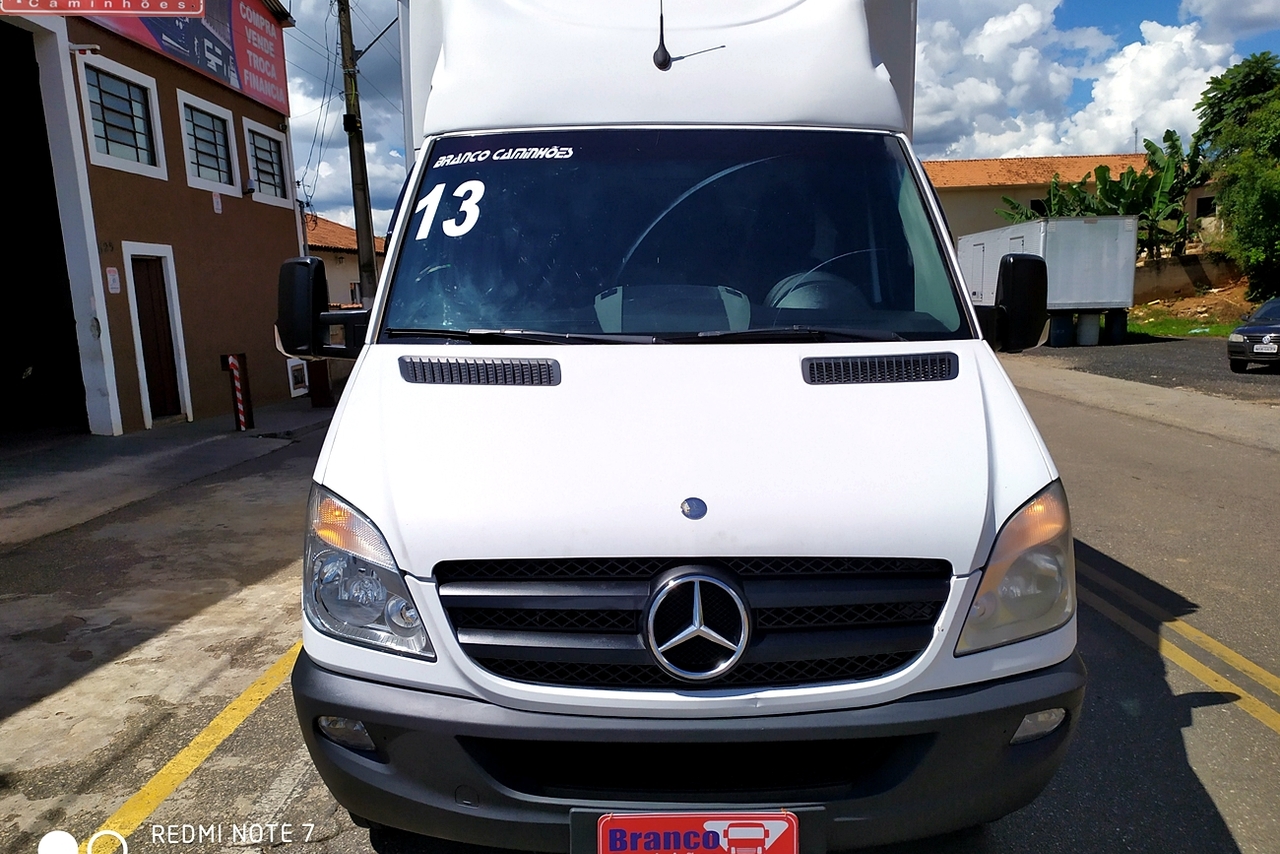 Mercedes Benz 515 - 12/13 8