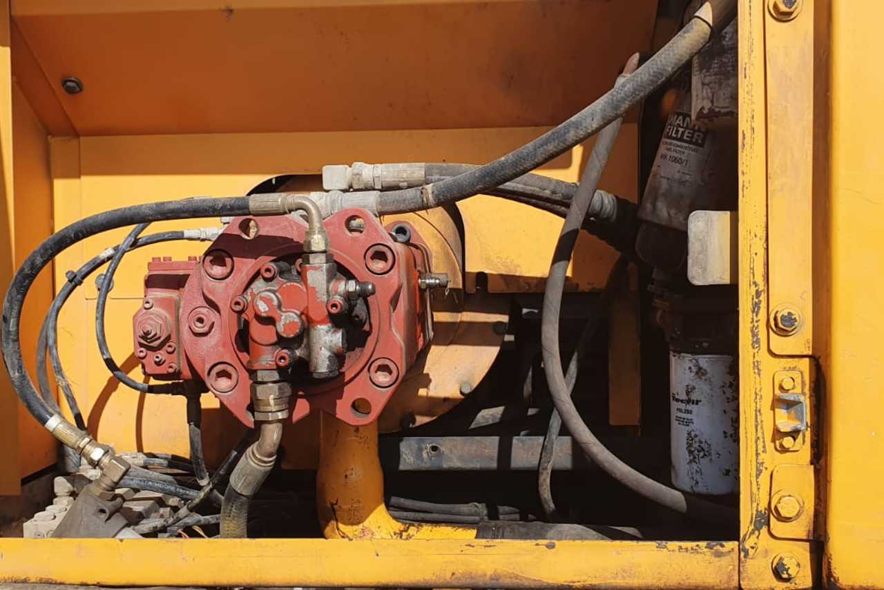 Hyundai R210LC-7 - 11/11 8