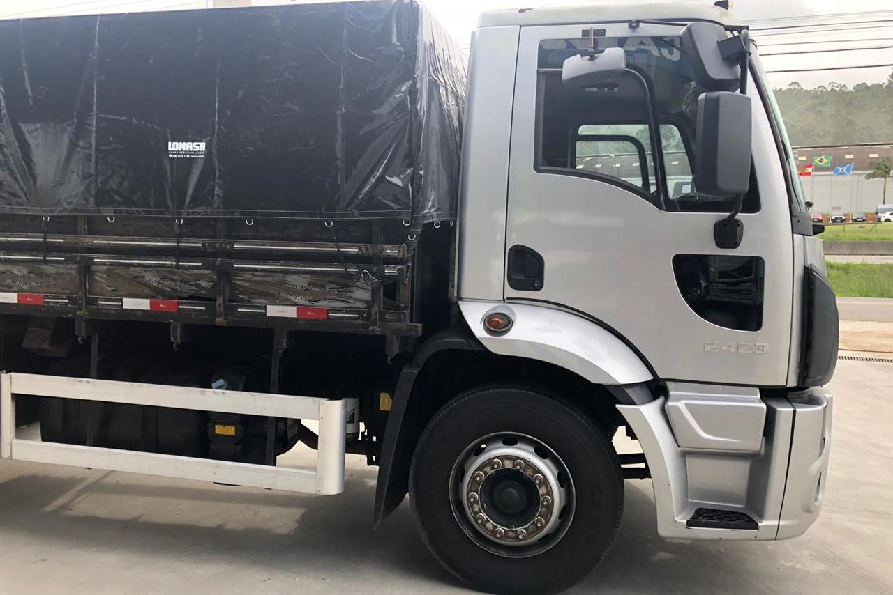 Ford Cargo2423 - 13/13 2