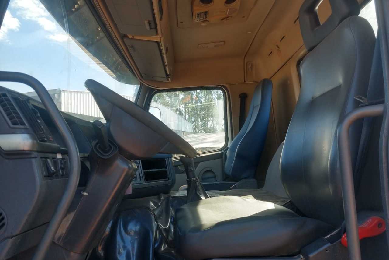 Volvo FM 440 - 07/07 4