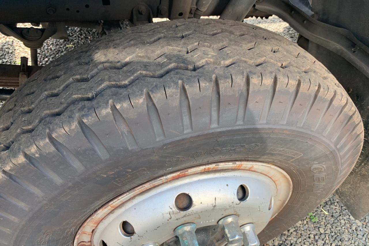 Ford Cargo1317 - 09/09 12