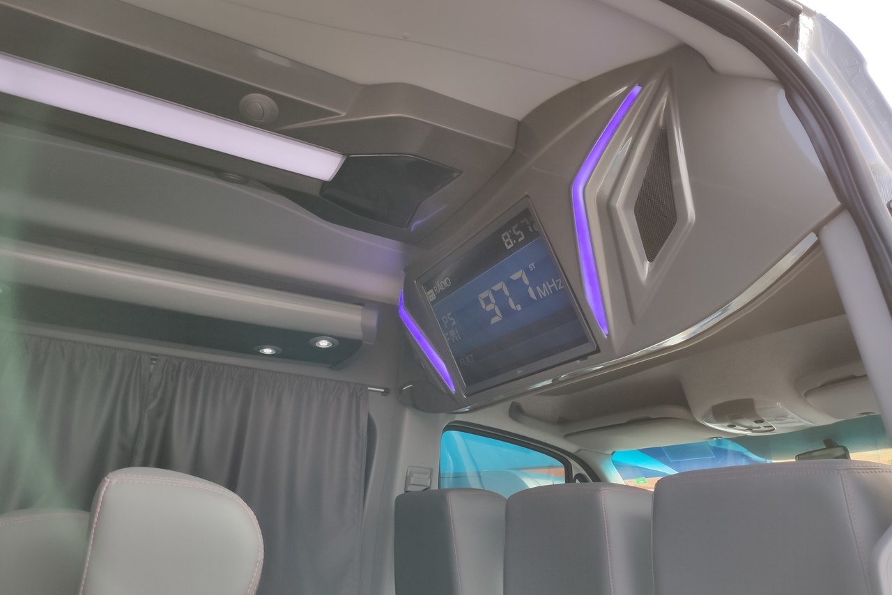 Mercedes Benz Sprinter Executiva 415 - 19/19 3