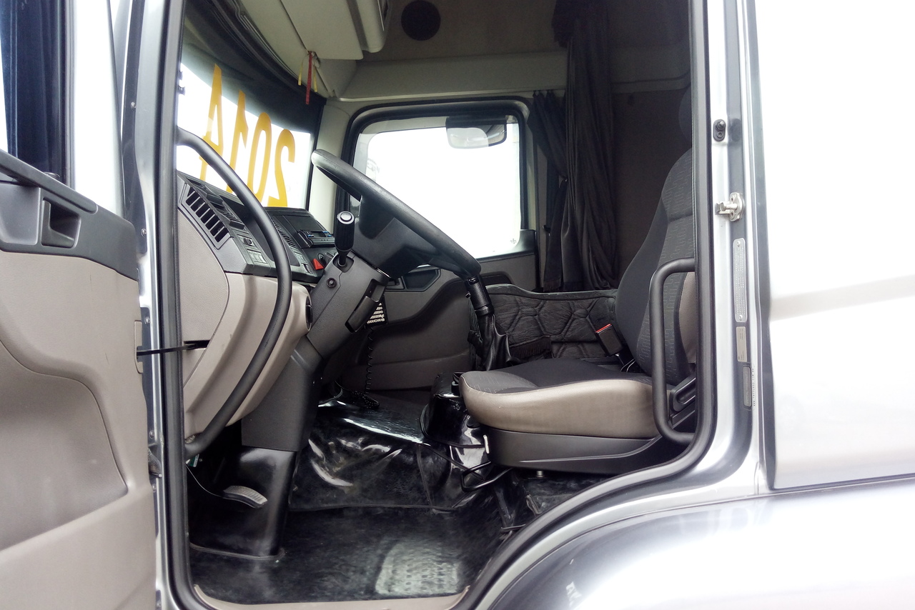 Volkswagen 25 390 - 13/14 7
