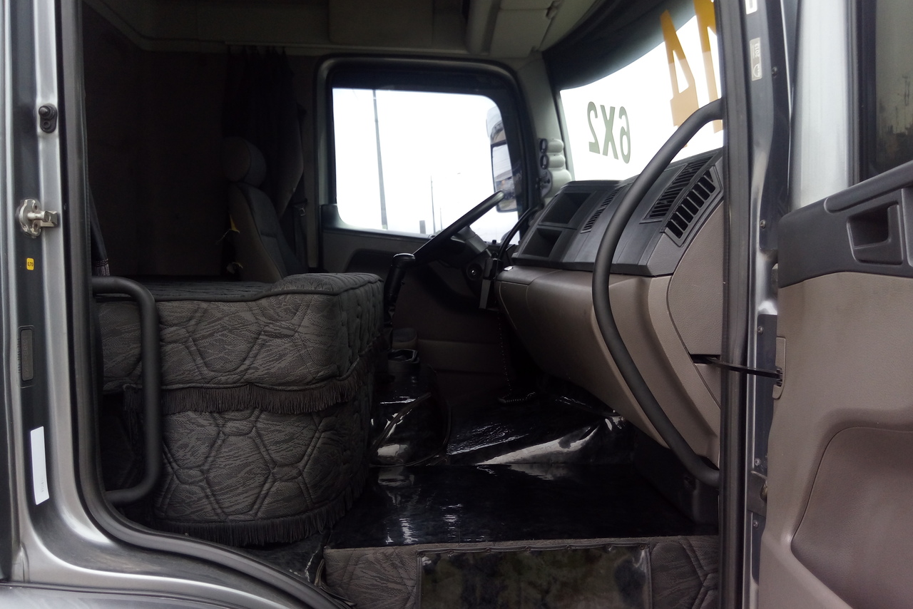 Volkswagen 25 390 - 13/14 14