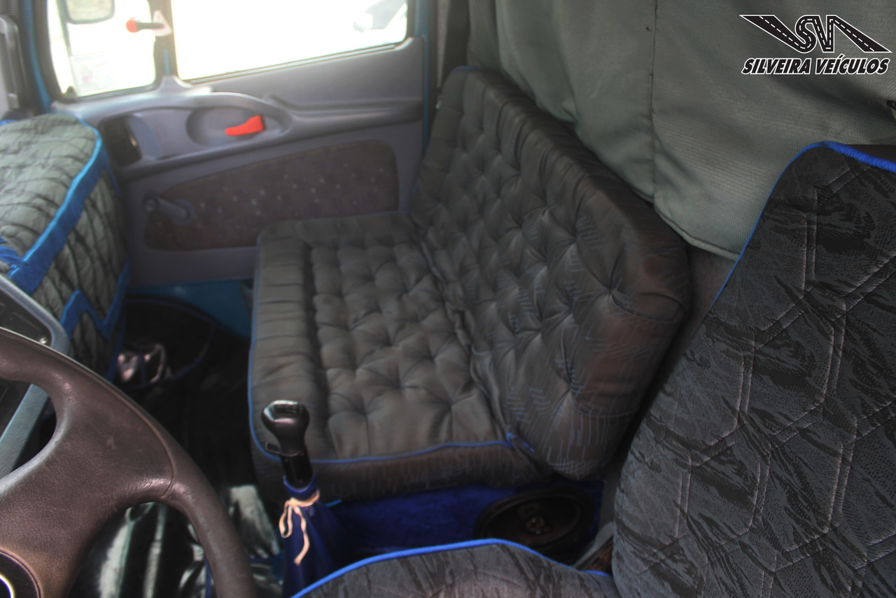 Mercedes Benz MB 1620 - 06/06 10