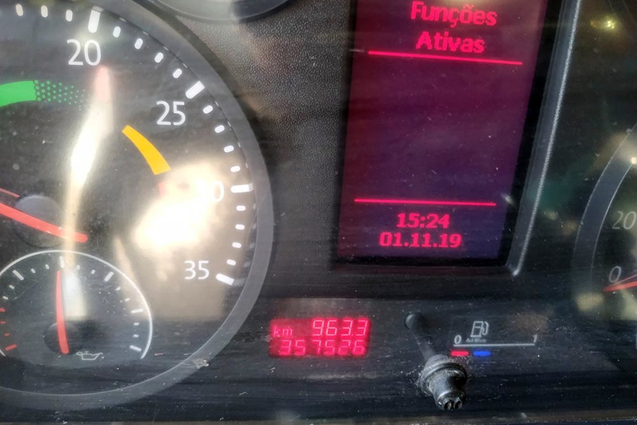 Volkswagen 8 160 - 14/14 2
