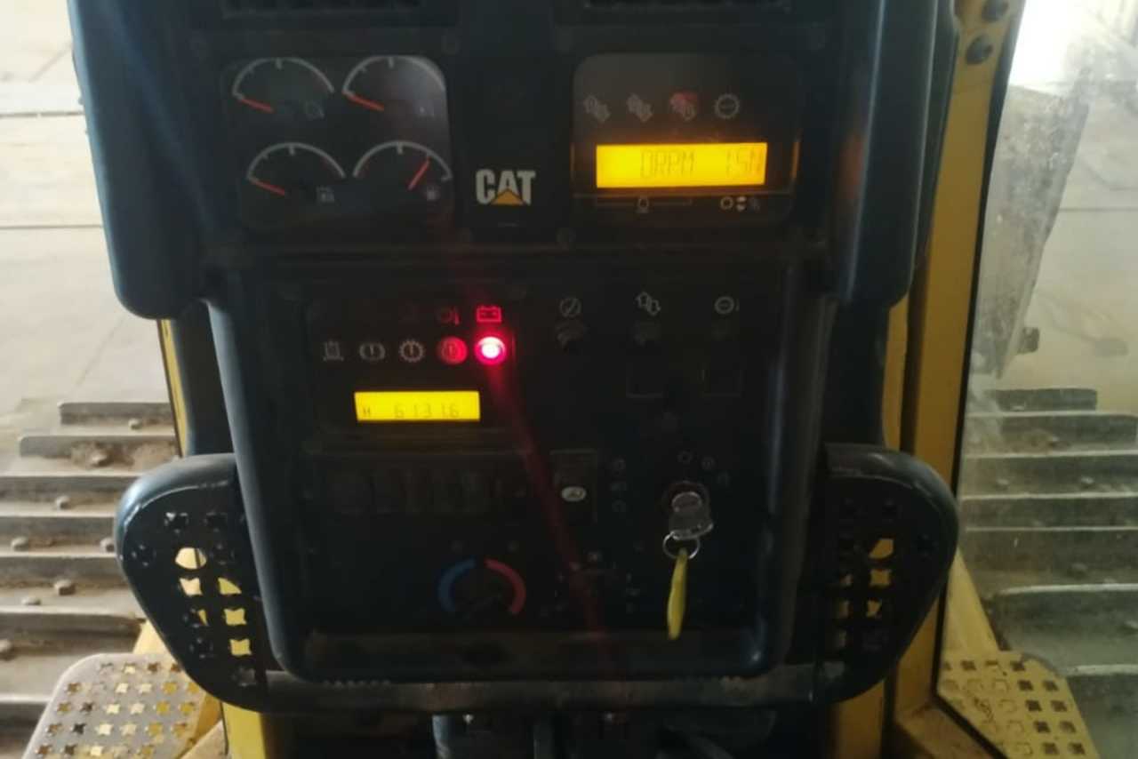 Caterpillar D6N - 07/07 3