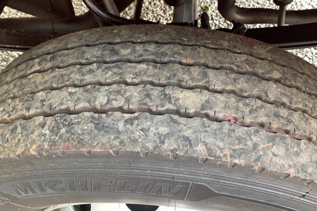 Ford Cargo2422 - 08/09 6