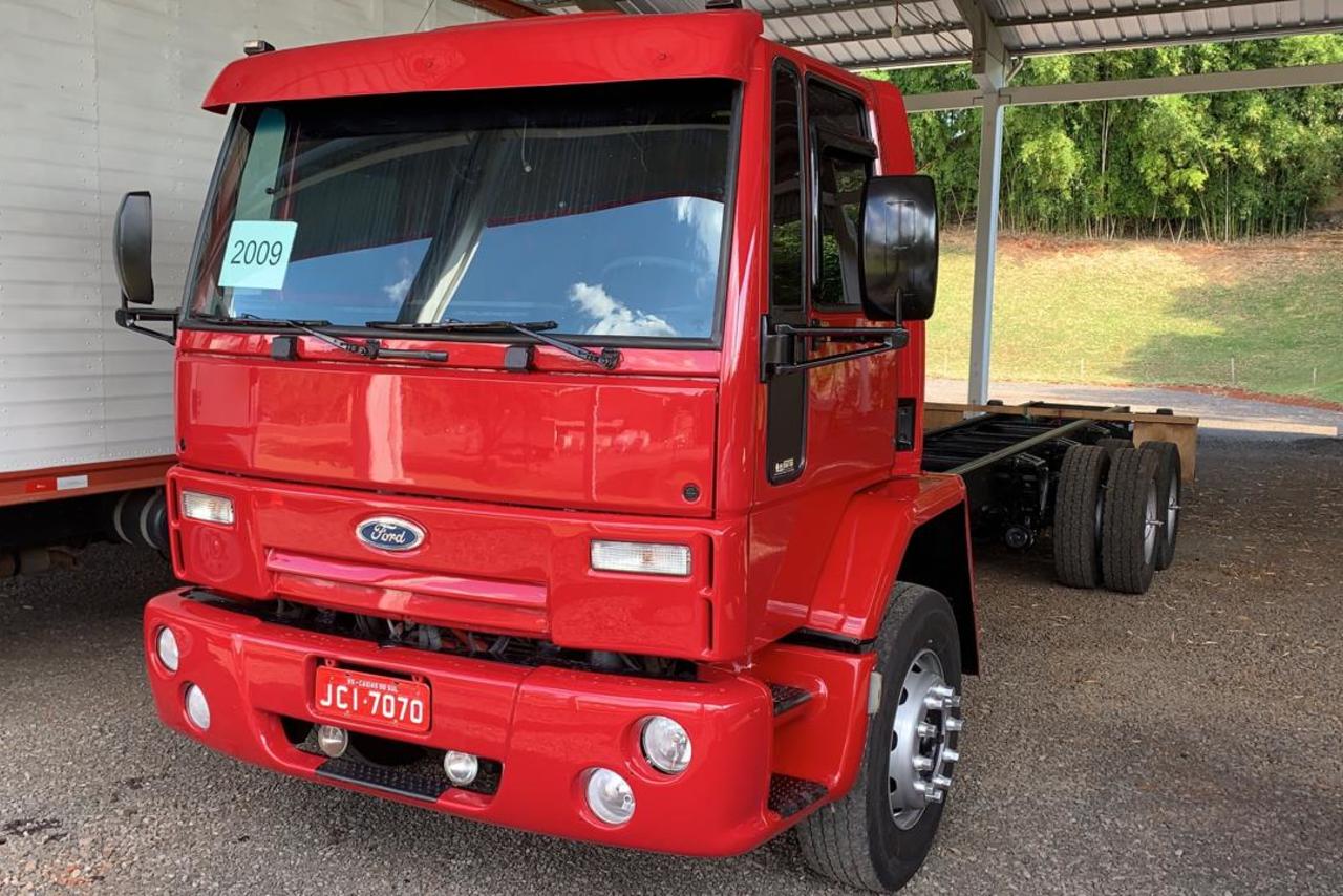 Ford Cargo2422 - 08/09 11