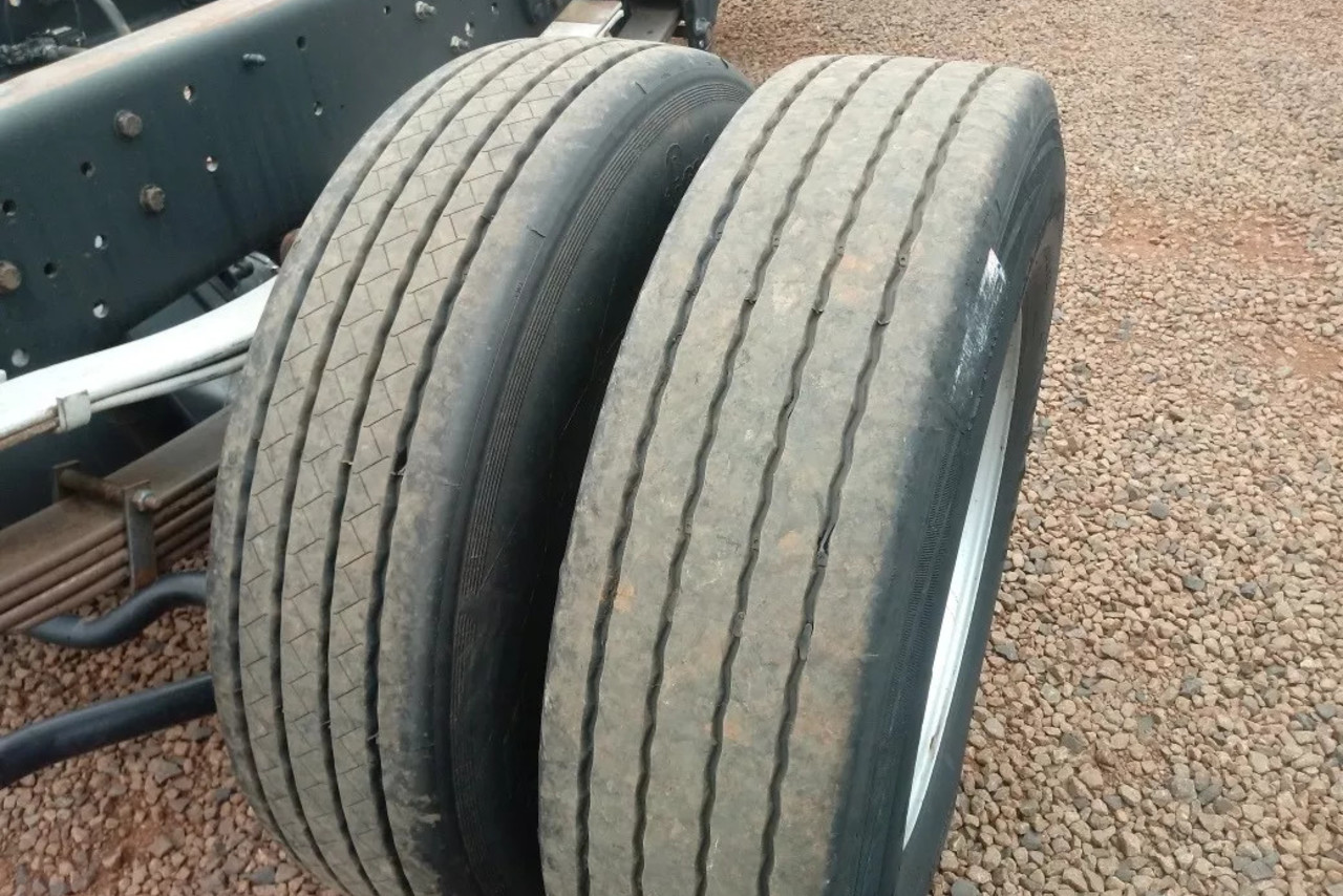 Ford Cargo1319 - 13/13 9