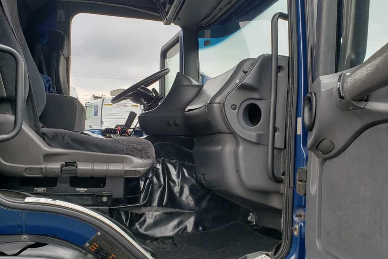 Scania P114 330 - 03/03 2
