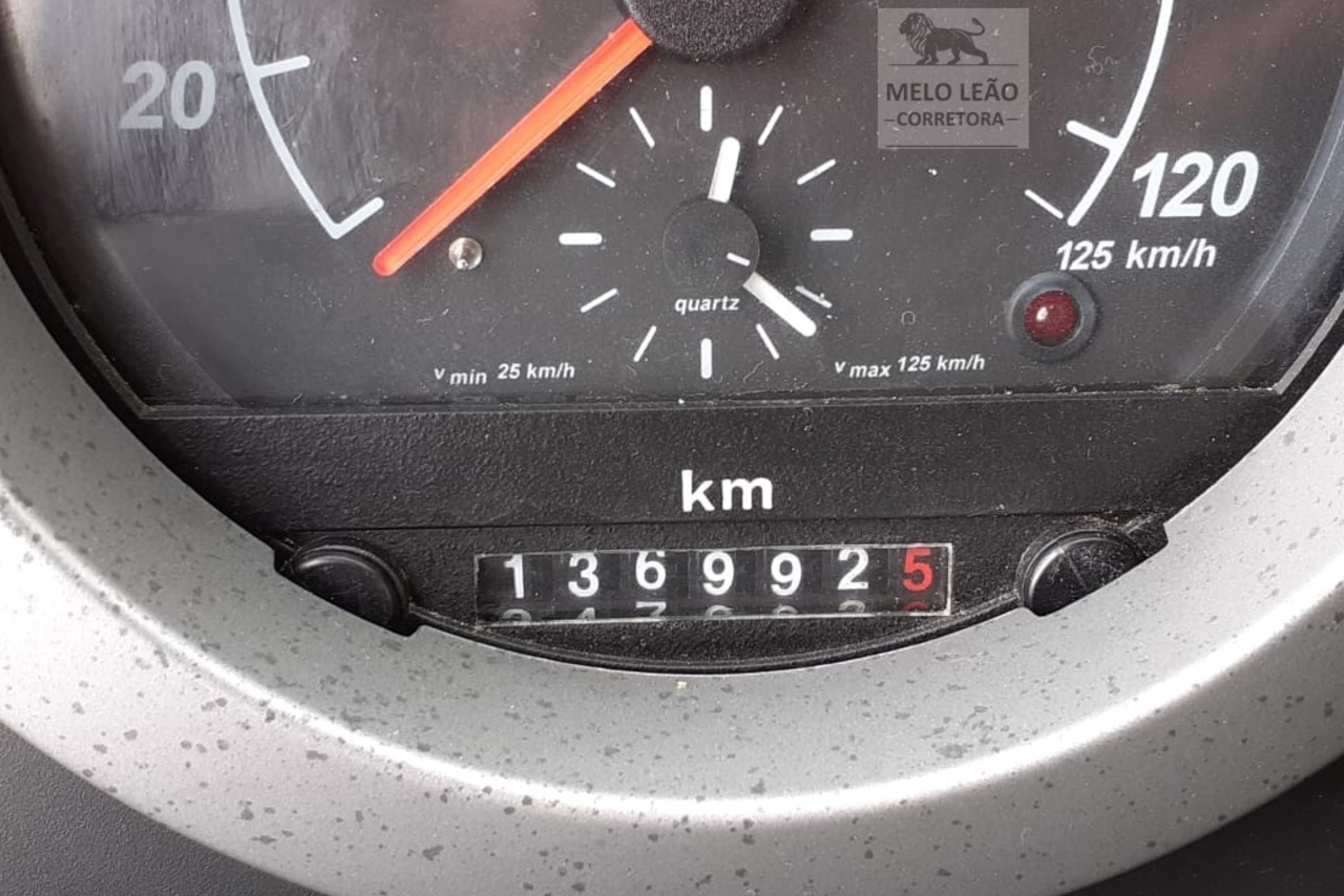 Ford Cargo1517 - 10/10 15
