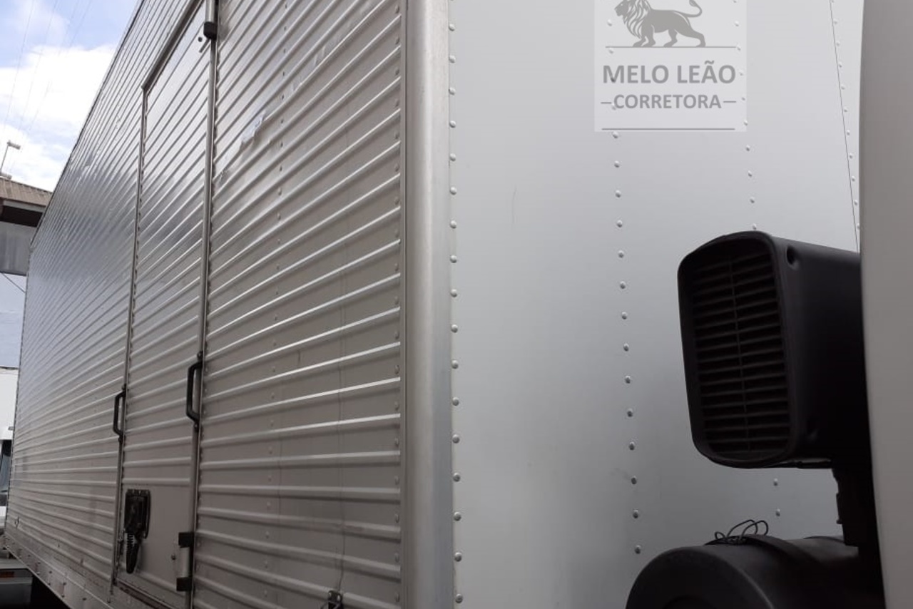 Ford Cargo1517 - 10/10 32