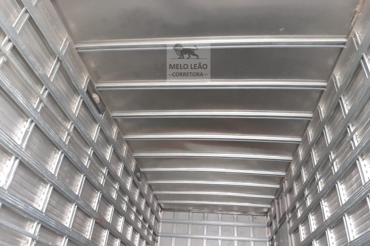 Ford Cargo1517 - 10/10 33