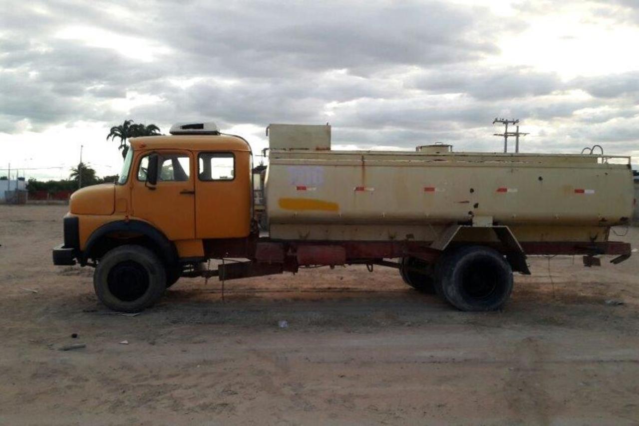 Mercedes Benz MB 1519 - 79 2