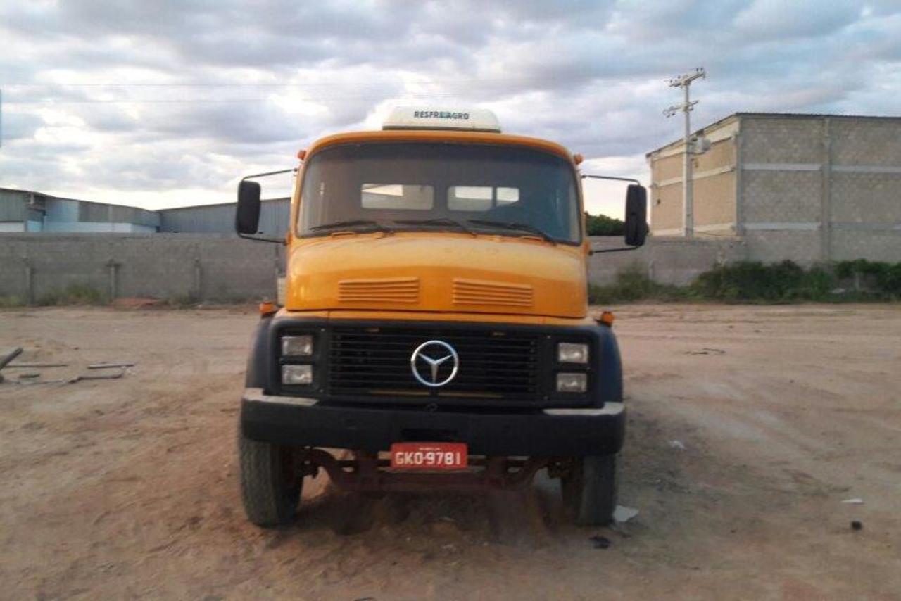 Mercedes Benz MB 1519 - 79 7