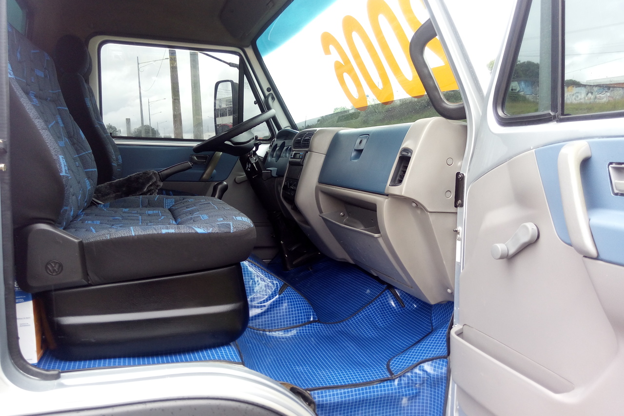Volkswagen 5140 - 06/06 9