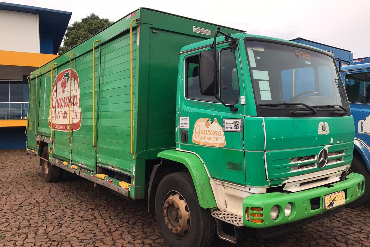 Mercedes Benz MB 1718 - 09/09 3