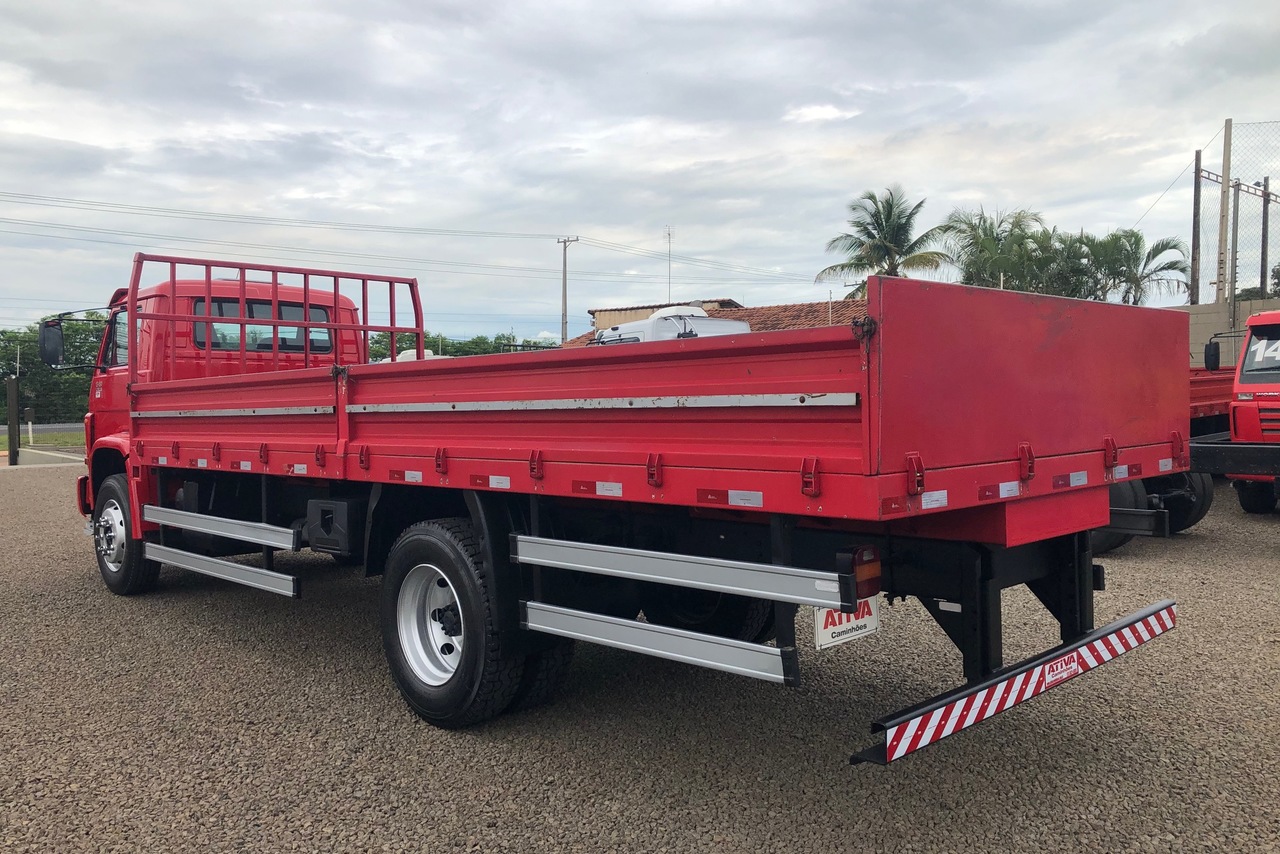 Volkswagen 13-180 - 08/09 4