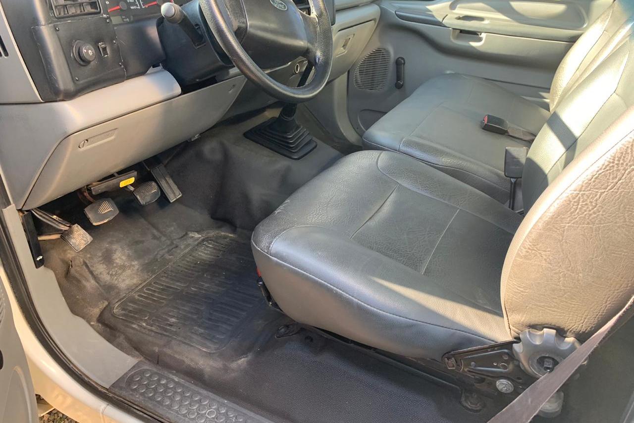 Ford F350 - 05/05 11