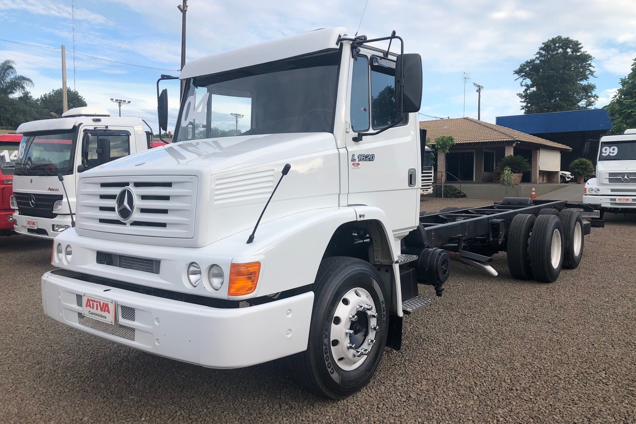 Mercedes Benz MB 1620 - 04/04 3