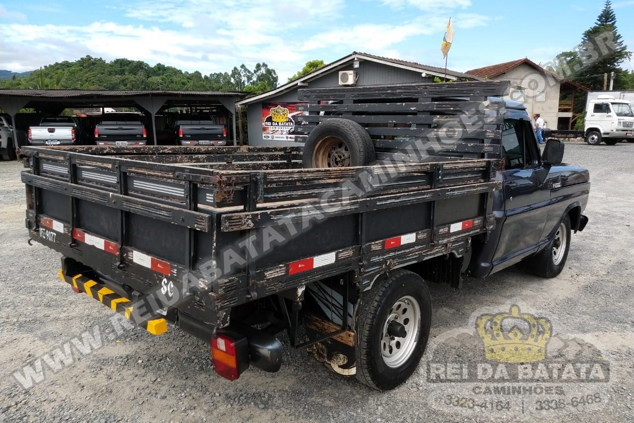 Ford F2000 - 90/90 2