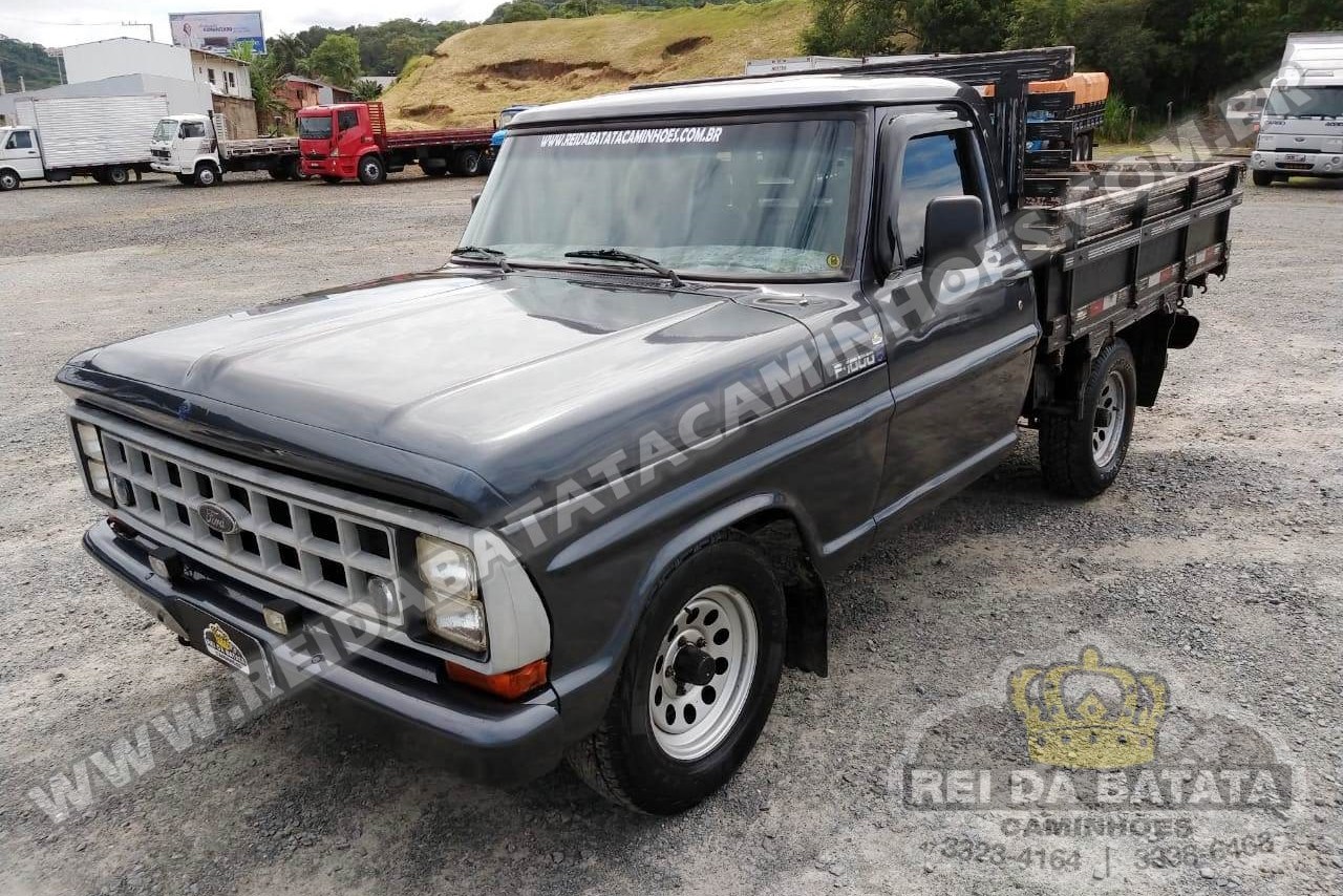 Ford F2000 - 90/90 3