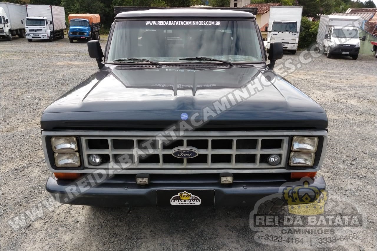 Ford F2000 - 90/90 6