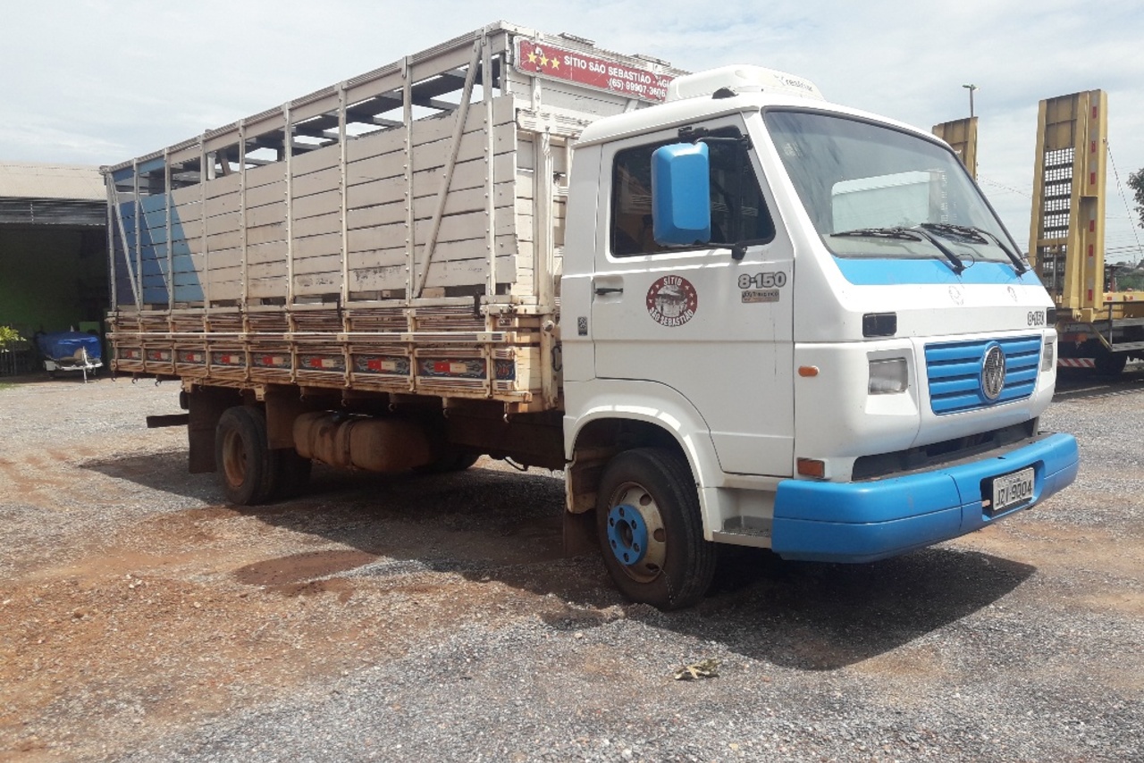 Volkswagen 8 150 - 02/02 7