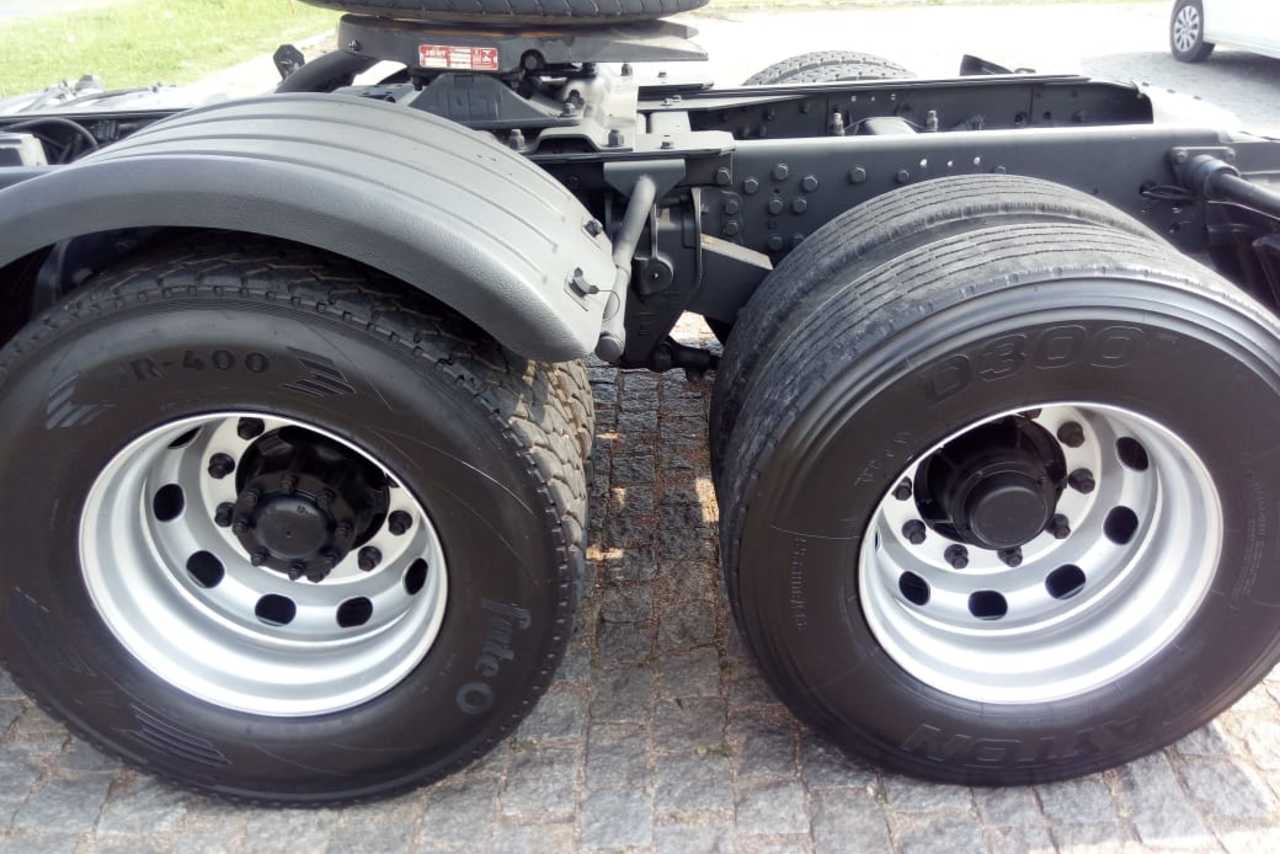 Volkswagen 25 420 - 14/14 19