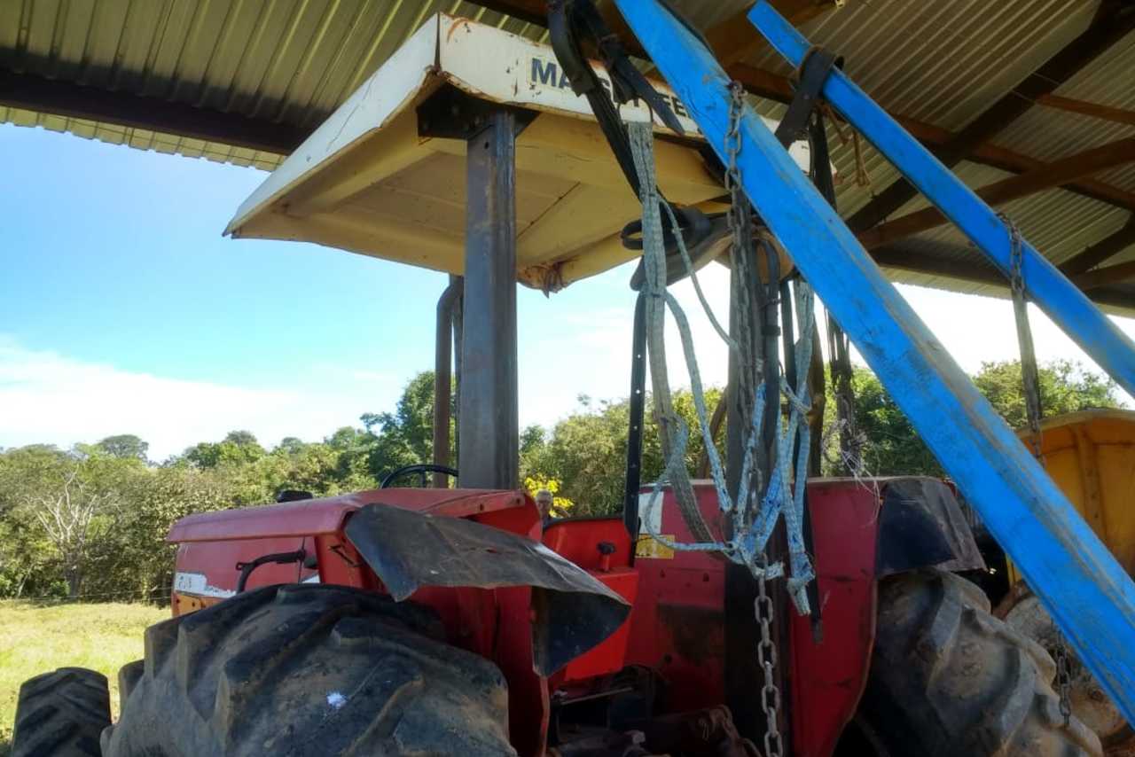Massey Ferguson 275 - 89/89 3