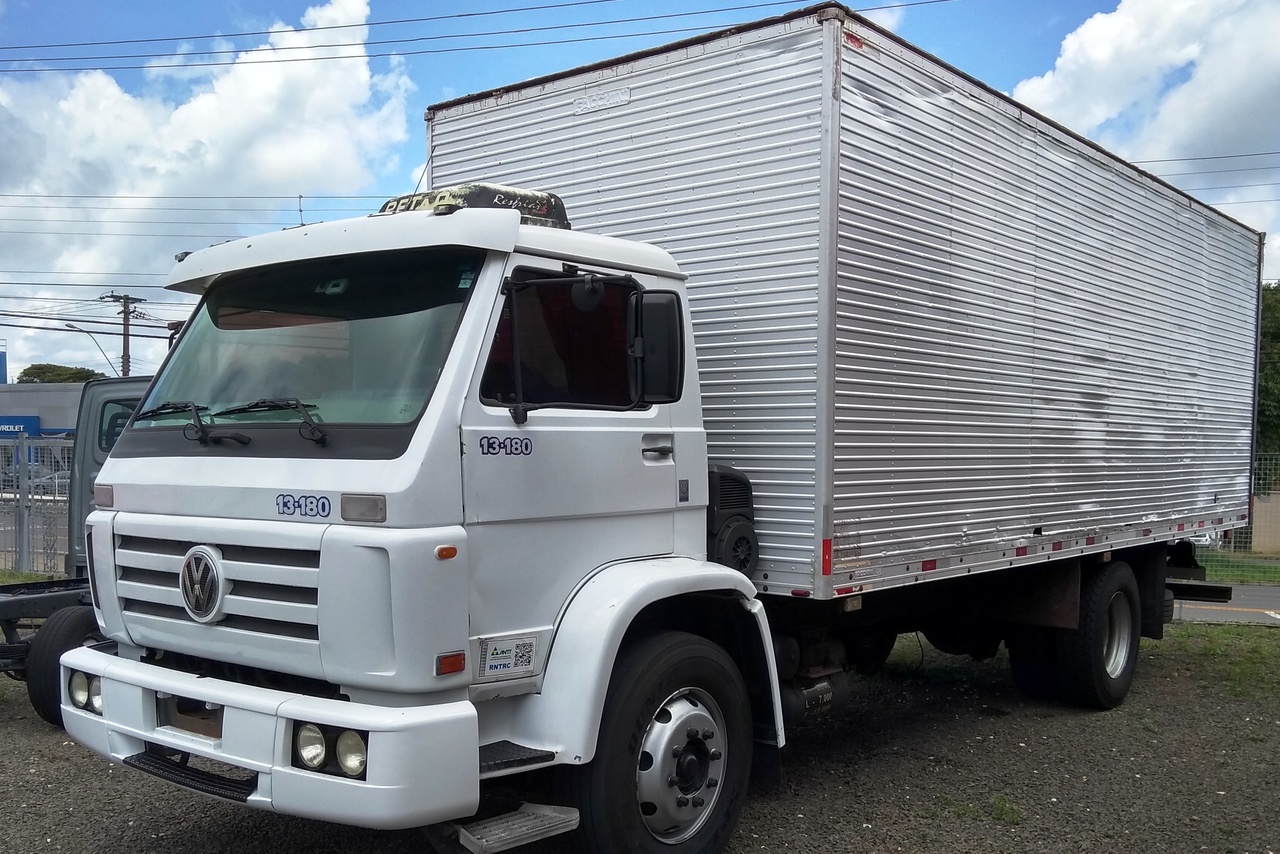 Volkswagen 13-180 - 02/02 9