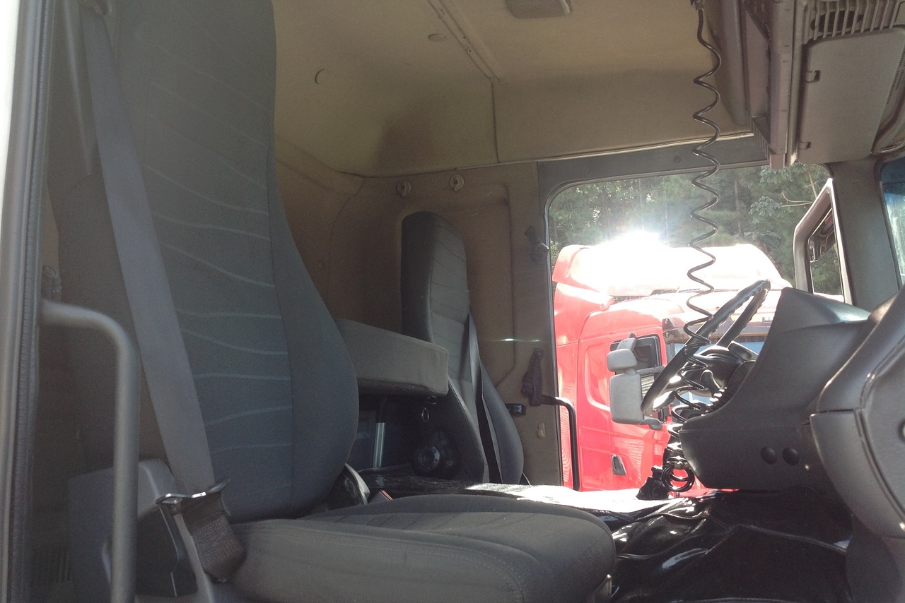 Scania 124 360 - 03/03 6