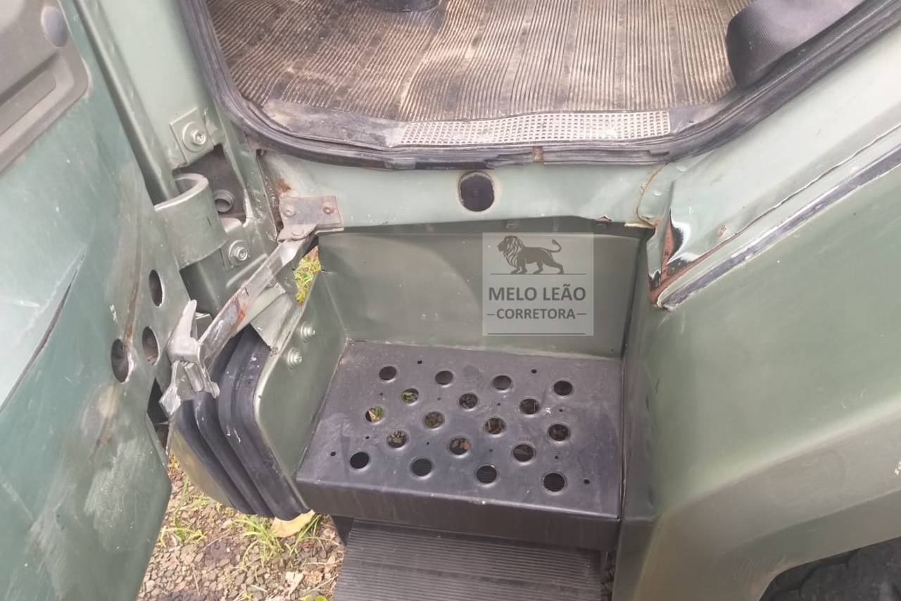 Ford Cargo1517 - 86/86 13