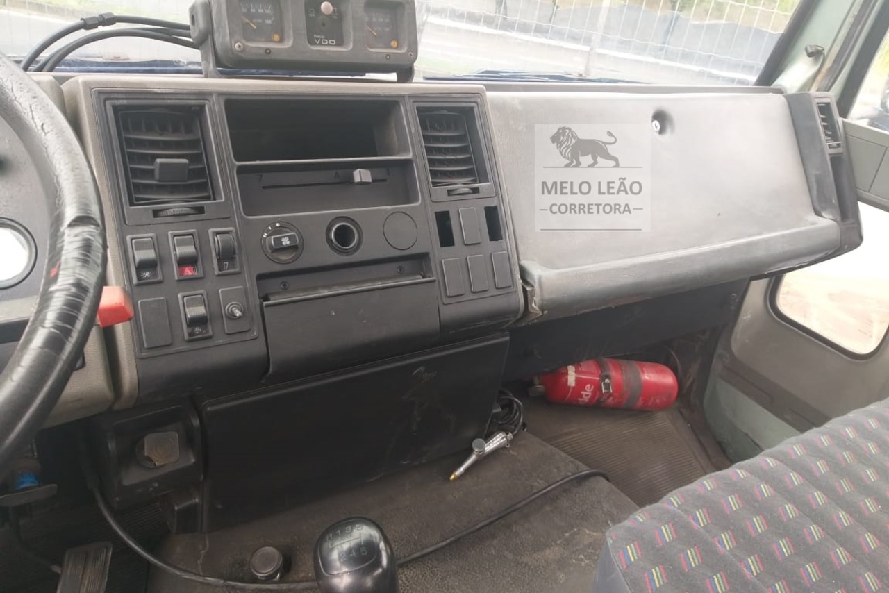 Ford Cargo1517 - 86/86 15