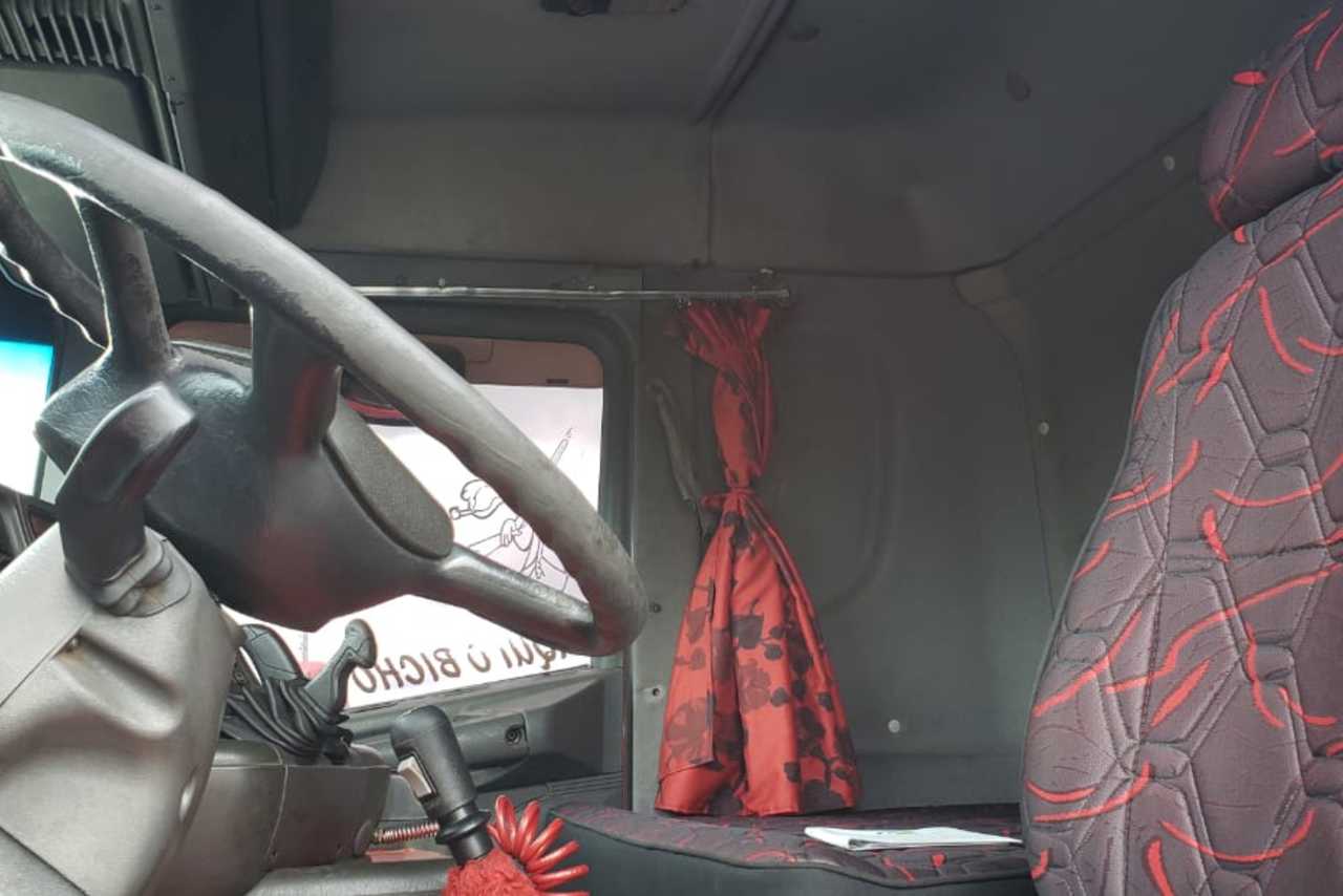Scania 124 360 - 03/03 7
