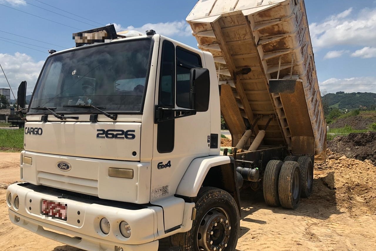 Ford Cargo 2626 - 04/04 12