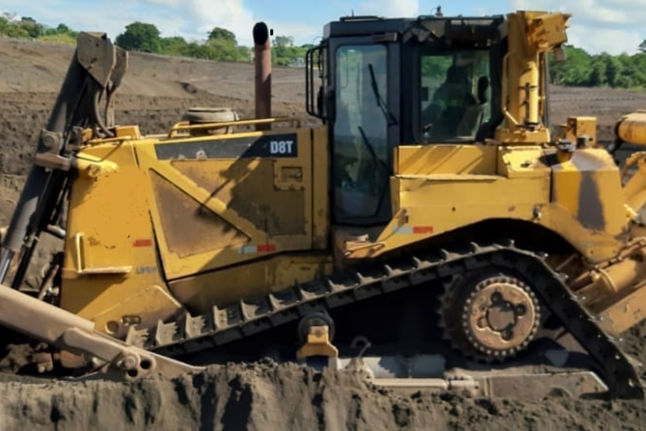 Caterpillar D8T - 11/11 2