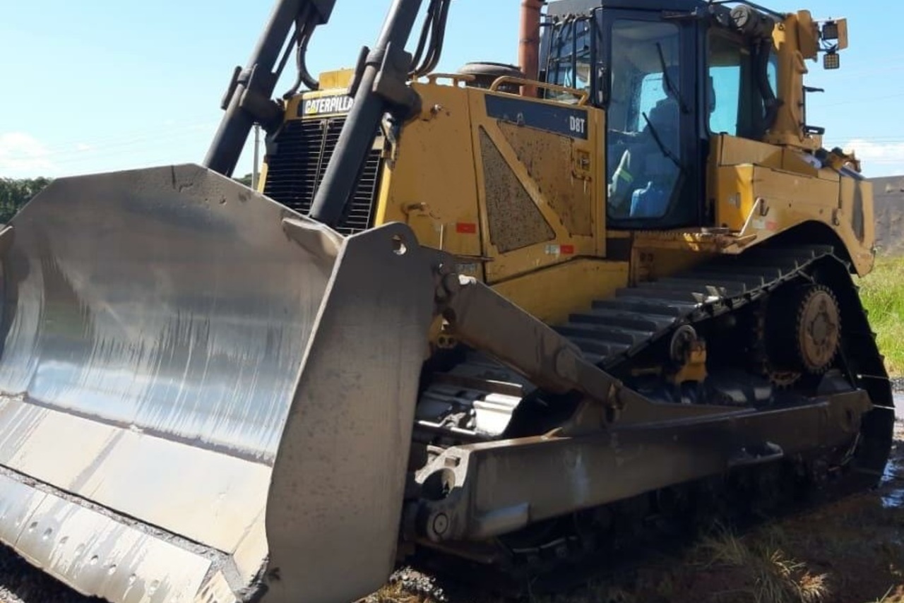 Caterpillar D8T - 11/11 4