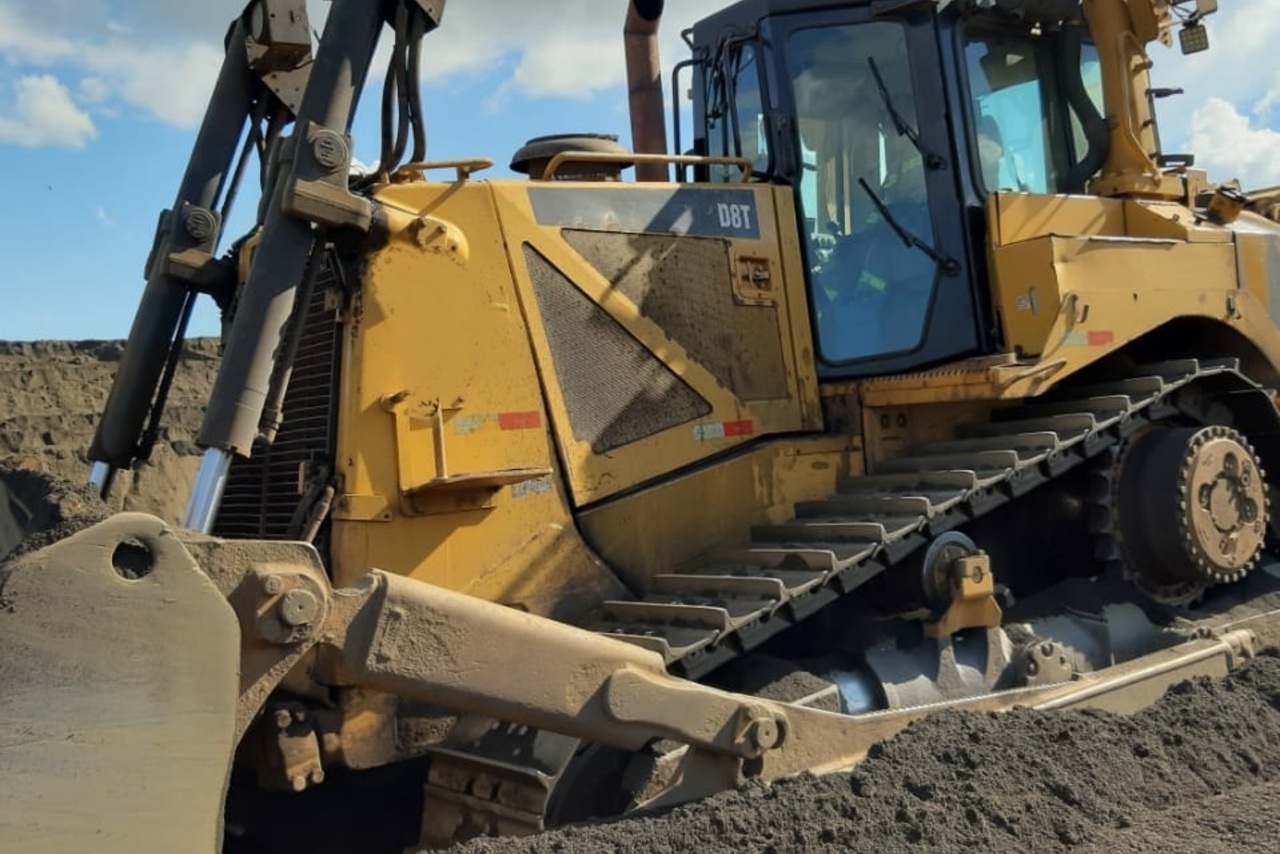 Caterpillar D8T - 11/11 6