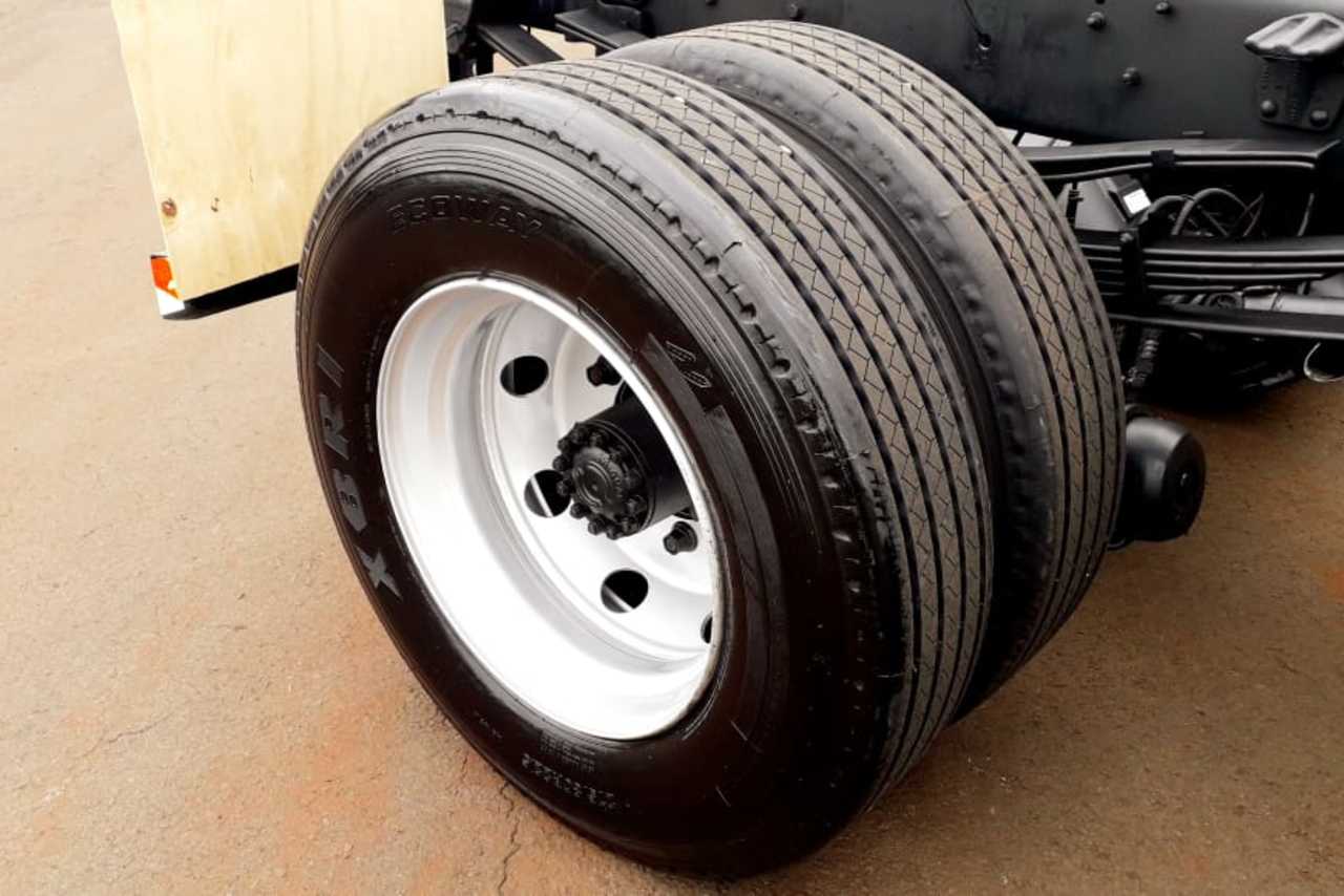Ford Cargo1319 - 12/13 19