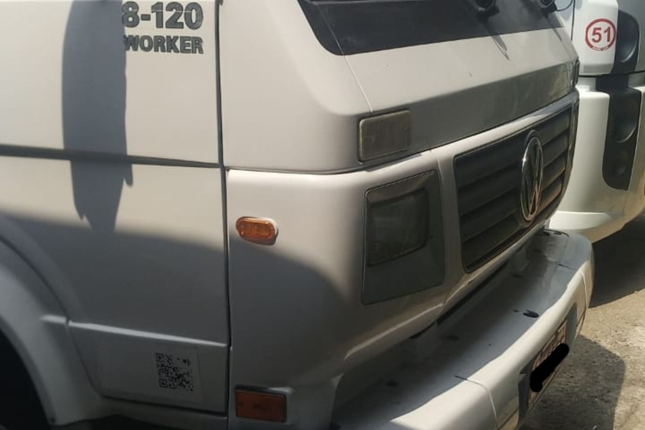 Volkswagen 8 120 - 09/10 2