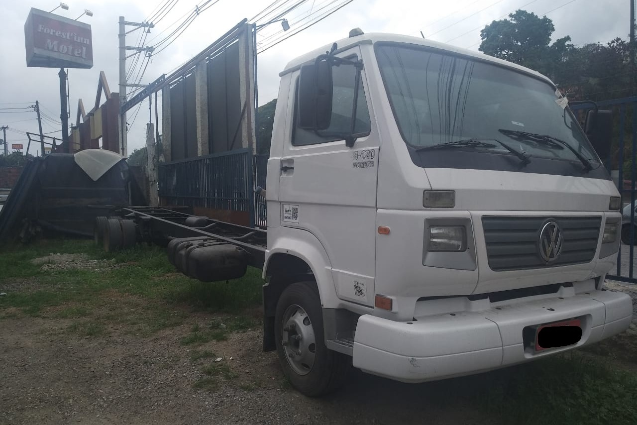 Volkswagen 8 120 - 09/10 1