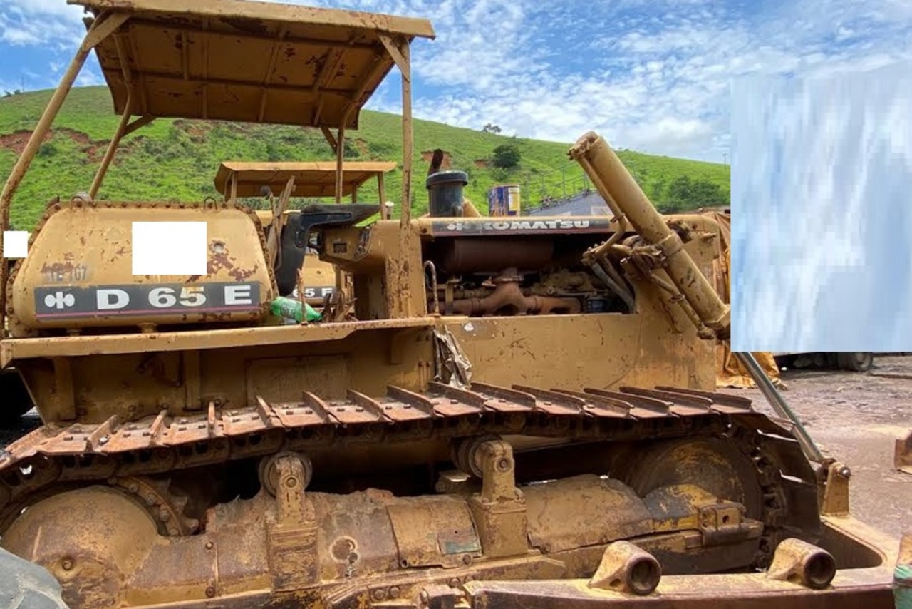 Komatsu D65 - 76/76 2