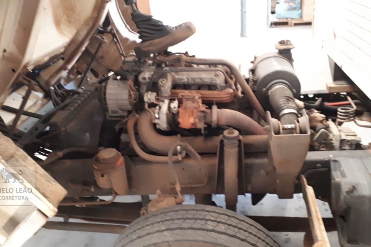 Volkswagen 8 140 - 98/99 10