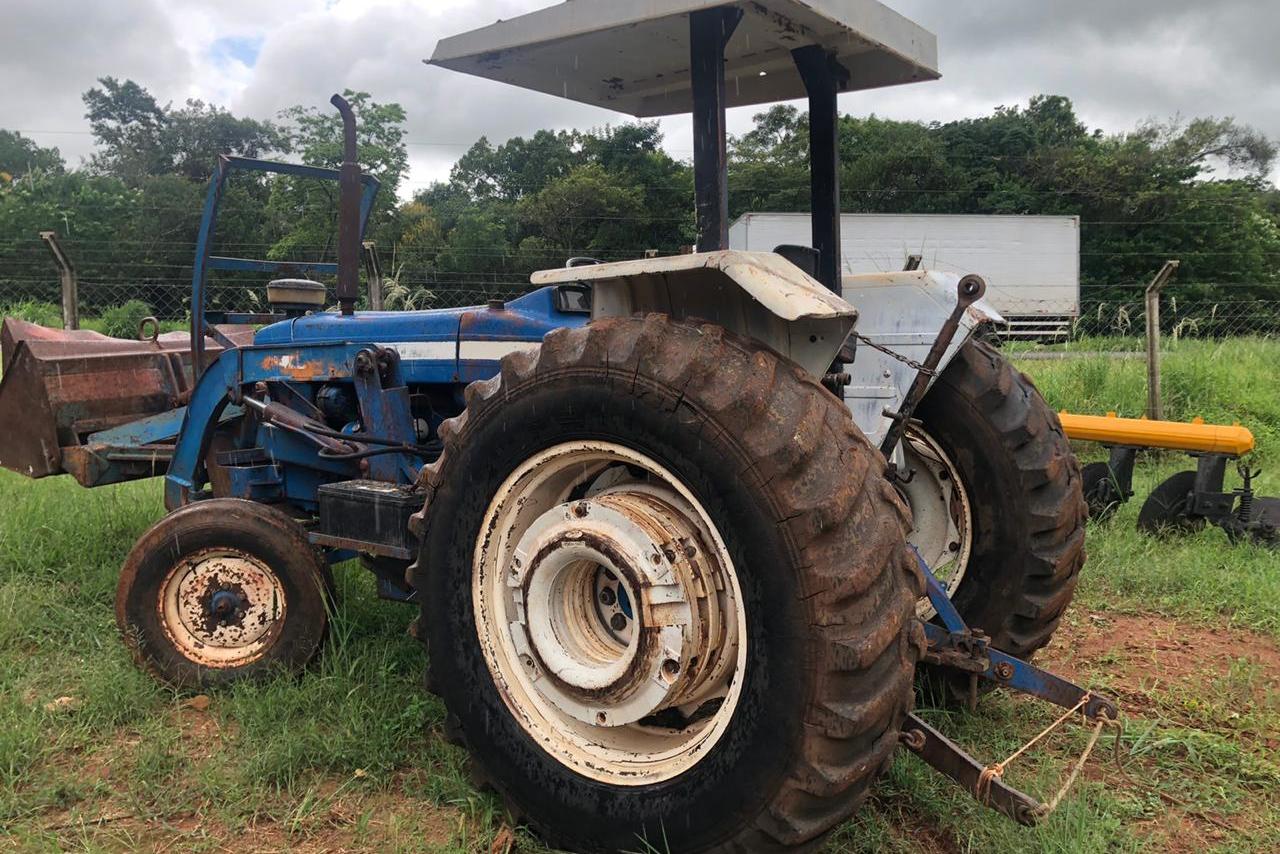 Ford 6610 - 87/87 11