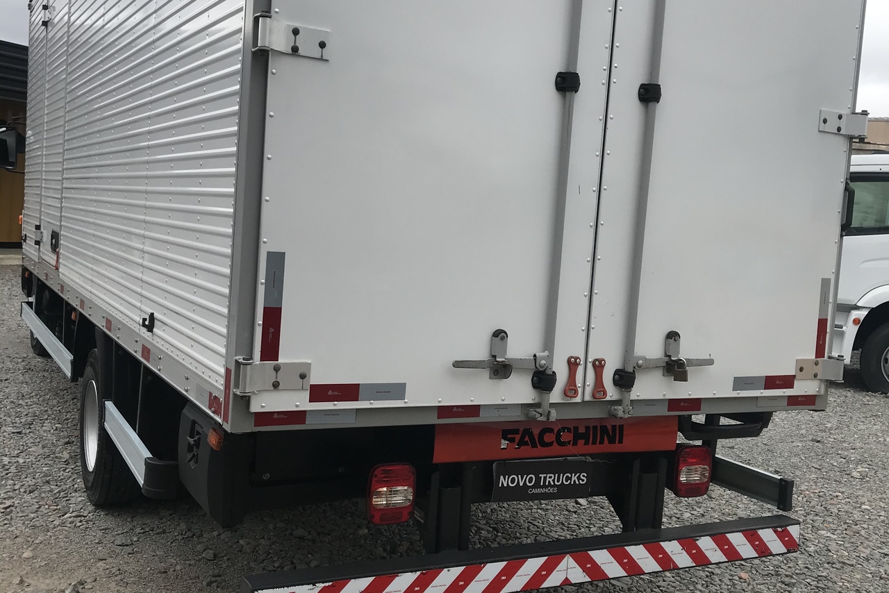 Volkswagen 8 150 - 07/07 4
