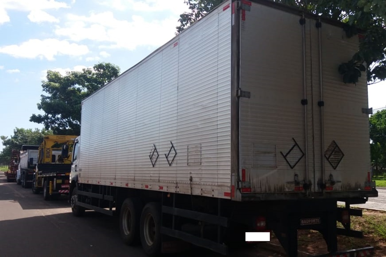 Volkswagen 24-280 E Constellation 6x2 - 16/17 6