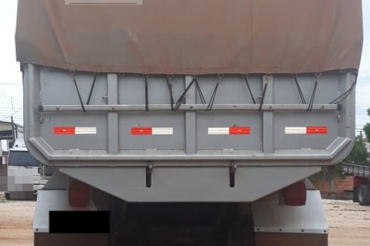 Ford Cargo1317 - 04/04 2