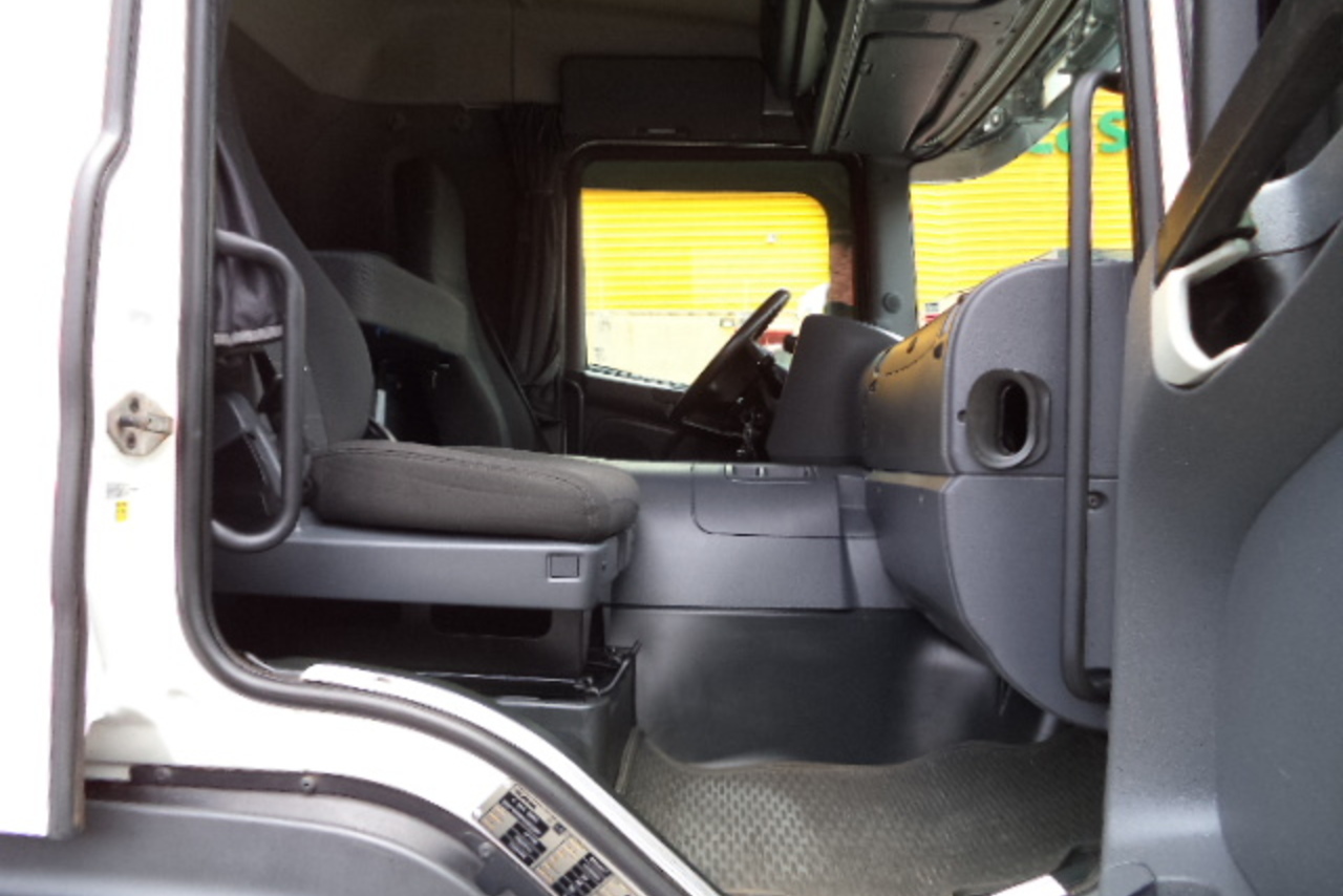 Scania P94 310 - 14/14 12